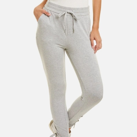 Bailey 44 Jennie Pants in Heather Gray - Picture 3 of 11